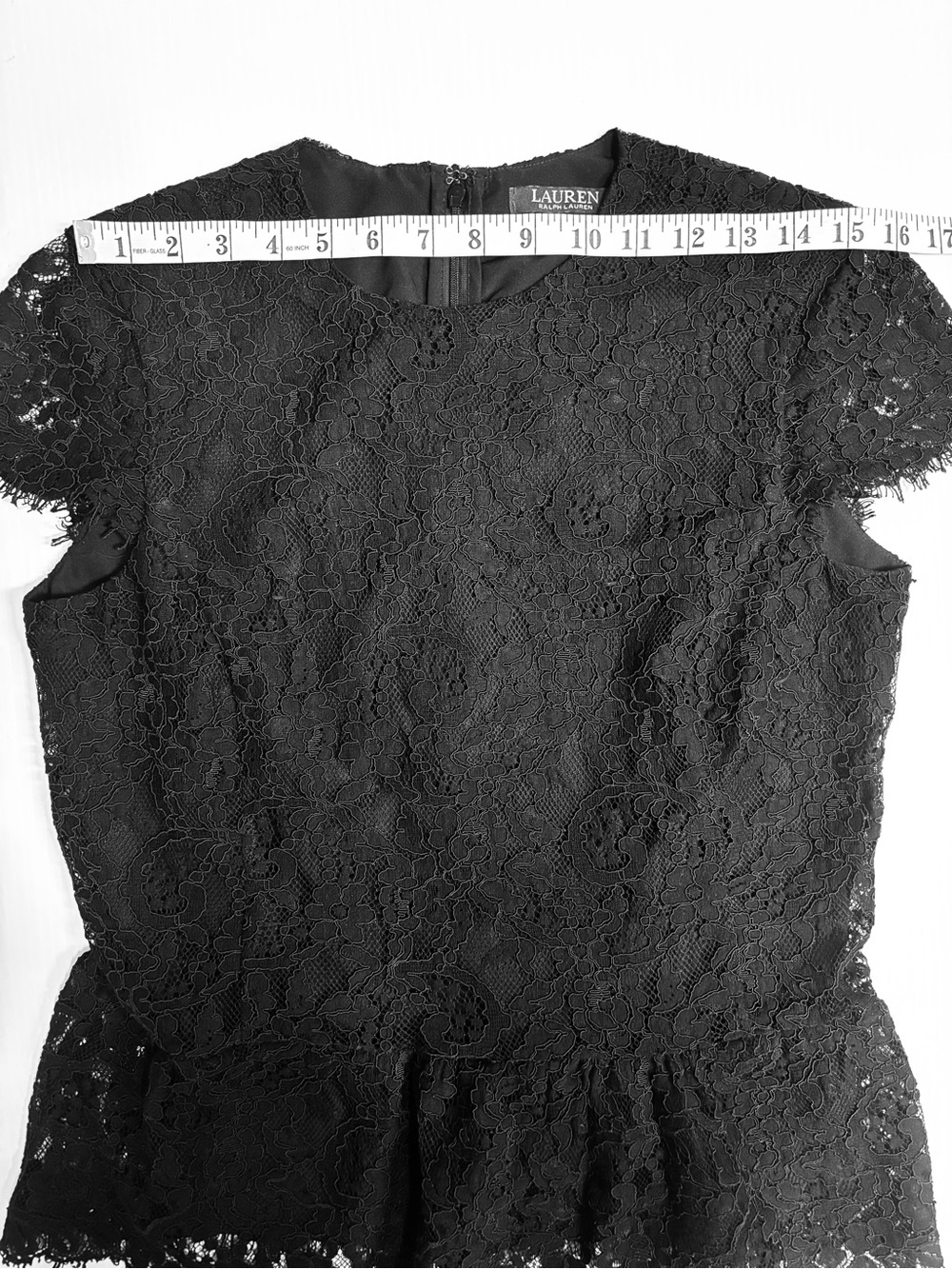Lauren Ralph Lauren Black Premium Lace Top with Cap-Sleeve - Size: 2 - Picture 11 of 14